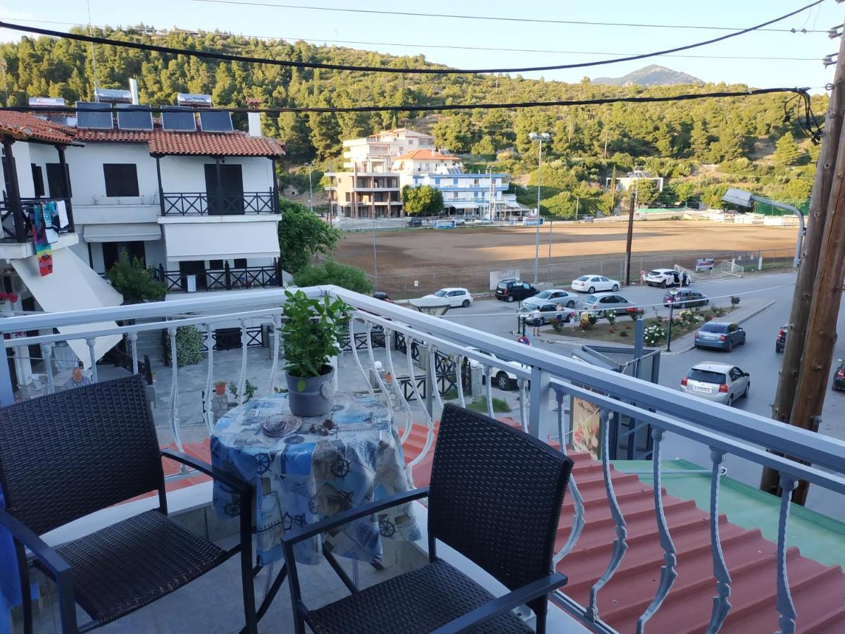 Mpouketo Apartments Неос-Мармарас Екстер'єр фото